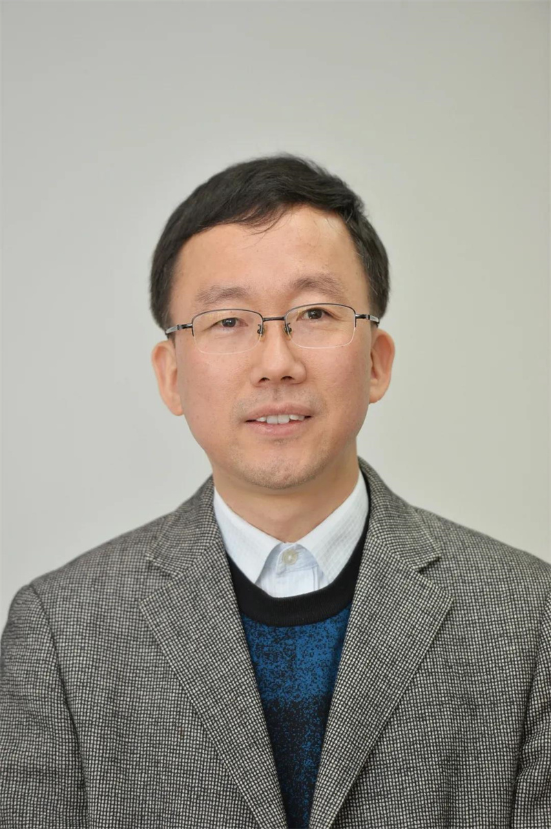 院士.jpg